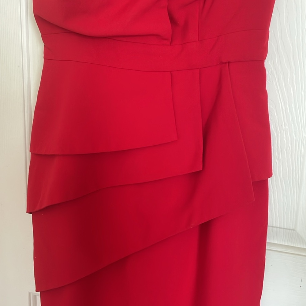 Black Halo Red Midi Dress - Picture 4 of 11